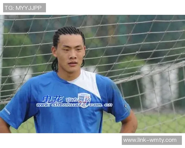 达兰头球破门被判越位VAR确认进球无效王大雷险守十指关